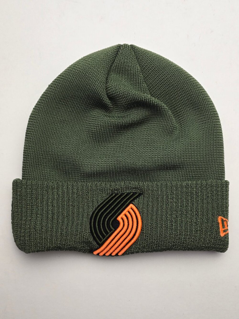 Men's Portland Trail Blazers New Era Green Team Core Classic Cuffed Knit Hat